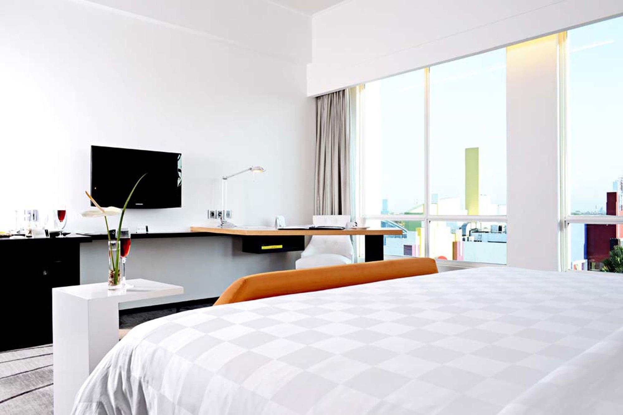 Ts Suites Surabaya Dış mekan fotoğraf