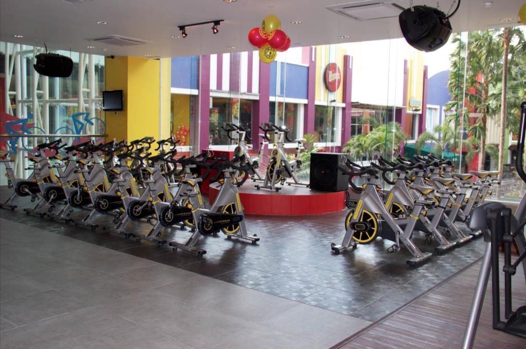 Ts Suites Surabaya Dış mekan fotoğraf